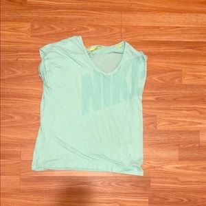 Sea foam green Nike work out short sleeve top